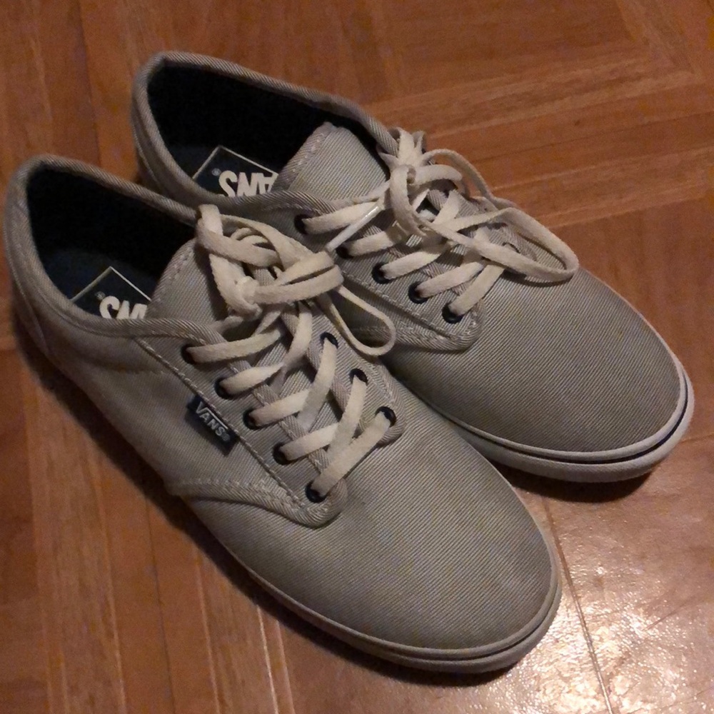 Women’s Vans shoes
